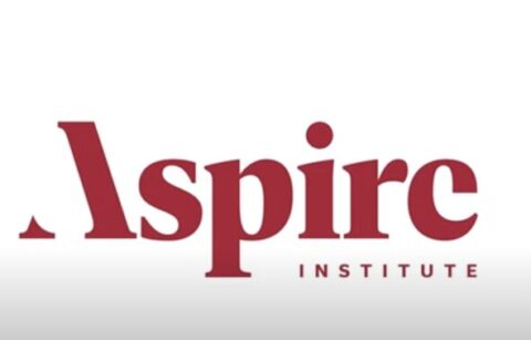 The Aspire Leaders Program 2025/2026 for low-income college students and recent graduates.